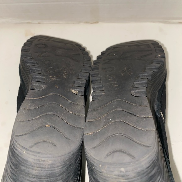 Fly London Suede Wedge Booties  With Lace Up Back Black Sz 38 7 - Picture 11 of 11